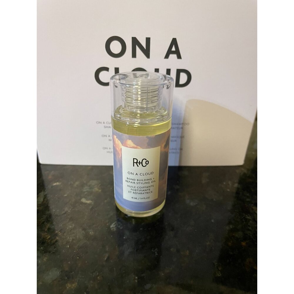 R+Co On A Cloud Bond Building + Repair Styling Oil.